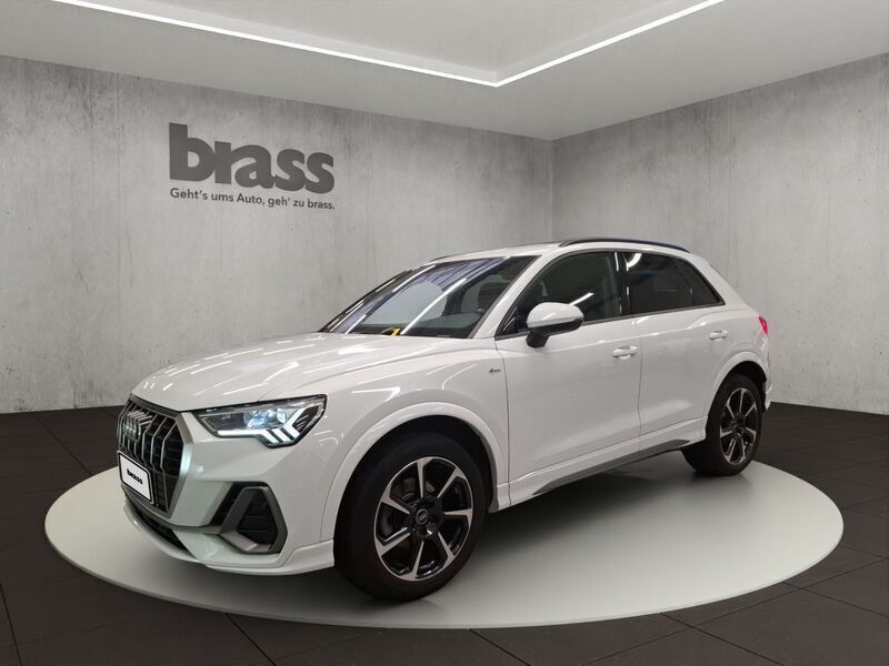 Gletscherweiß metallic Gebraucht 2022 Audi Q3 S-Line SUV | 37.700 € (Etwas zu teuer) - Bild 1/4