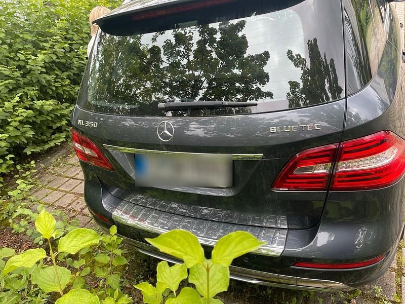 Gebraucht Mercedes ML350 258 PS (189 kW) 2015 SUV