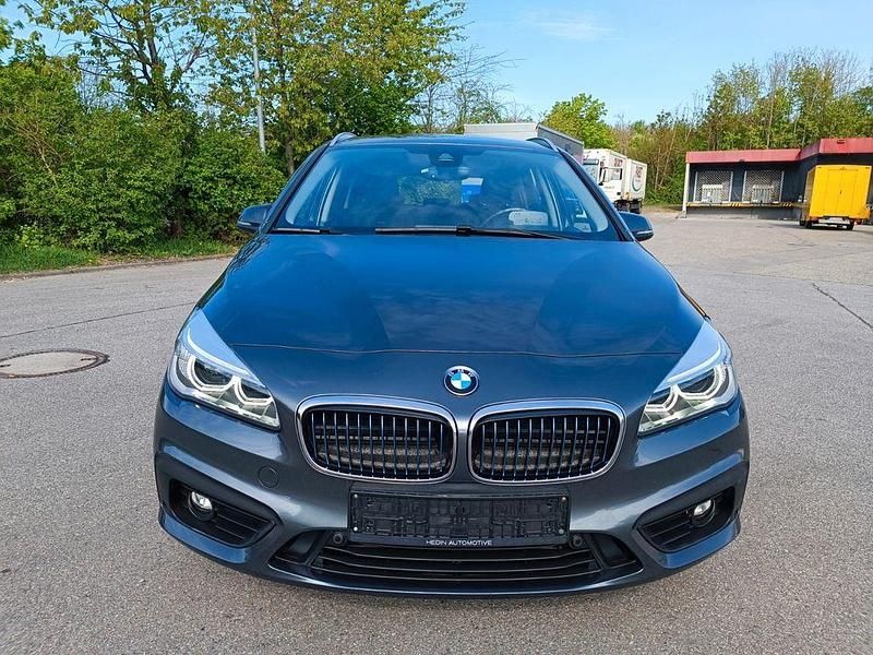 Mineralgrau metallic Gebraucht 2016 BMW 225 Advantage Van / Kleinbus | 15.699 € (Fairer Preis) - Bild 1/4