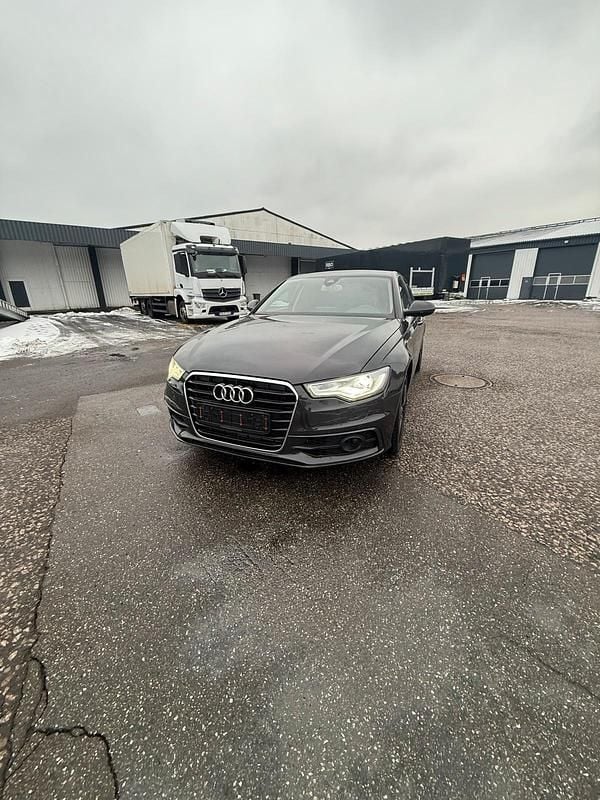 Gebraucht Audi A6 S-Line 204 PS (150 kW) 2014 Andere farben Kleinwagen