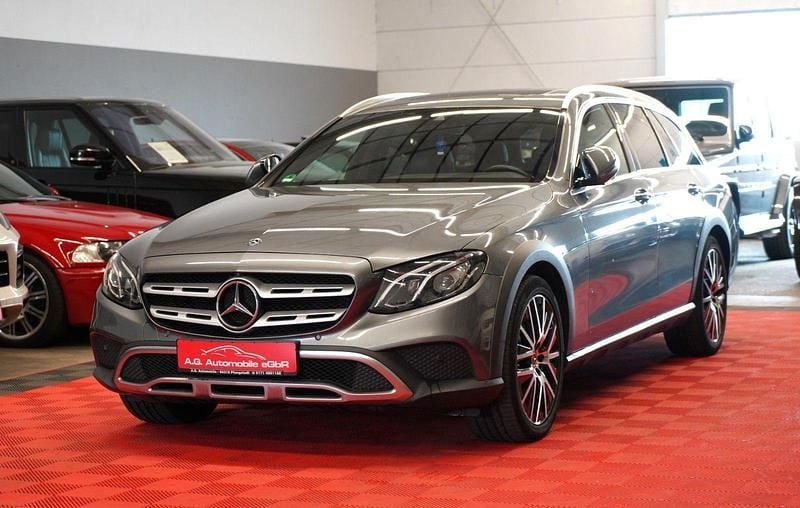 Gebraucht Mercedes E220 All-Terrain 194 PS (142 kW) 2017 Grau Kombi