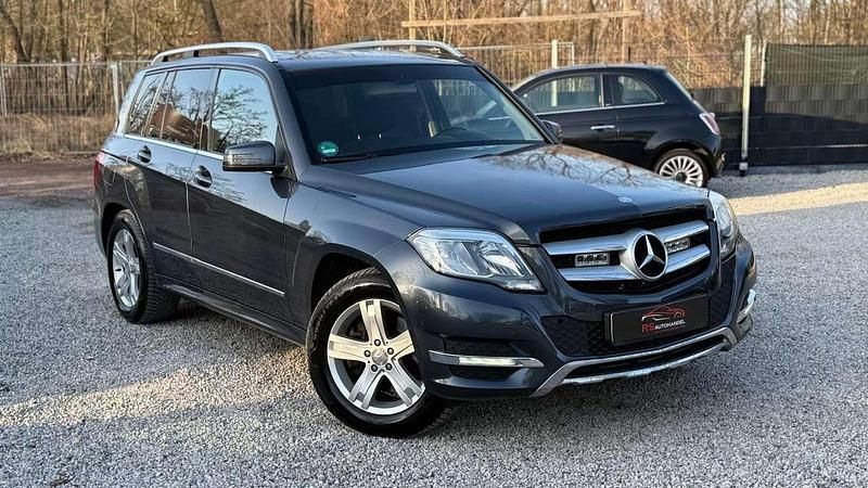 Gebraucht Mercedes GLK200 143 PS (105 kW) 2012 Tenoritgrau  metalliclack SUV