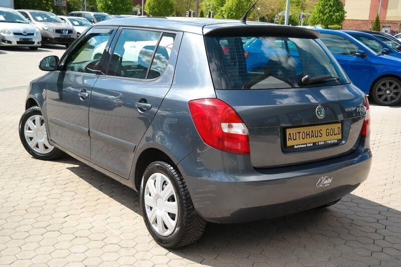 Gebraucht Skoda Fabia Ambiente 60 PS (44 kW) 2008 Grau Kleinwagen