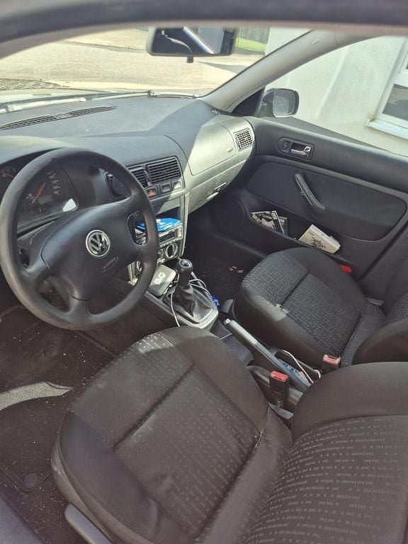 Gebraucht VW Golf IV 105 PS (77 kW) 2002 Schwarz Limousine