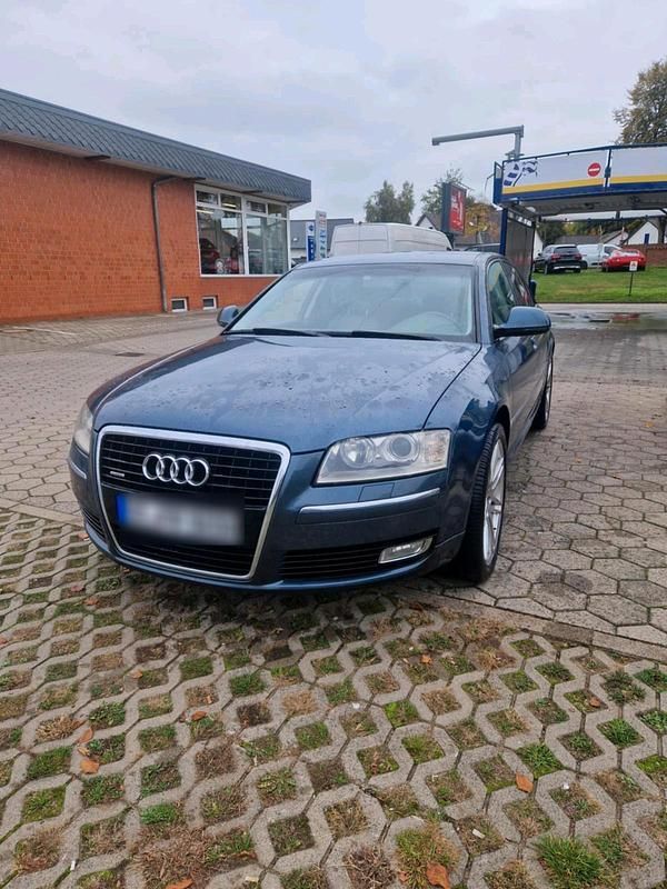 Blau Gebraucht 2008 Audi A8 Limousine | 8.999 € (Fairer Preis) - Bild 1/4