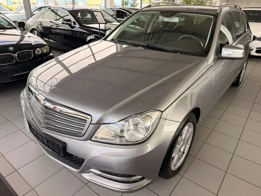 Gebraucht Mercedes C220 170 PS (125 kW) 2013 Silber Kombi