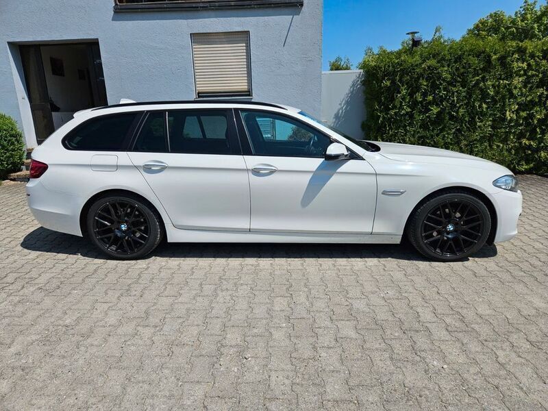 Gebraucht BMW 520 Performance 190 PS (139 kW) 2016 Weiß Kombi