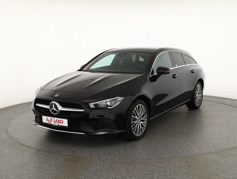 Schwarz Gebraucht 2021 Mercedes CLA250e Limousine | 29.990 € (Guter Preis) - Bild 1/4