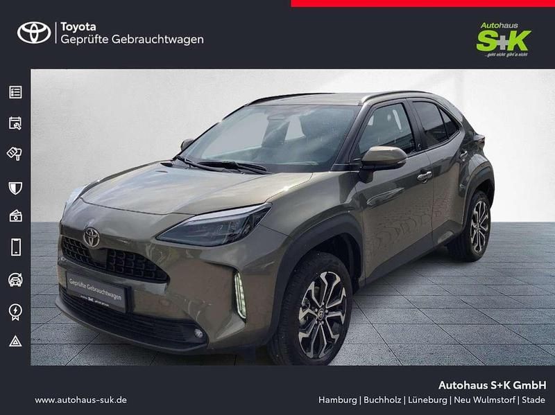 Bronze Gebraucht 2024 Toyota Yaris Hybrid Team Kleinwagen | 29.480 € (Teuer) - Bild 1/4
