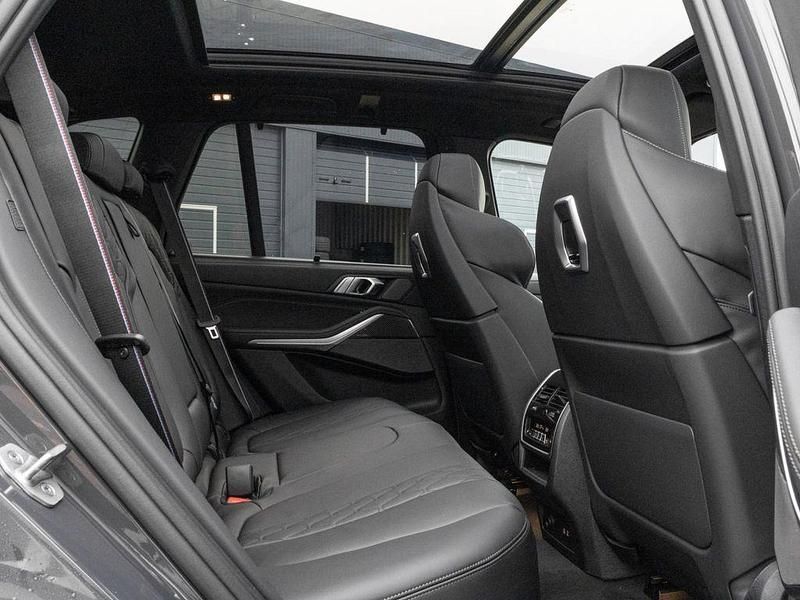 Neu BMW X5 Sport Line 352 PS (258 kW) 2025 Bmw individual dravitgrau SUV