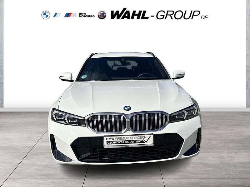 Gebraucht BMW 318 M Sport 150 PS (110 kW) 2025 Alpinweiß uni Kombi