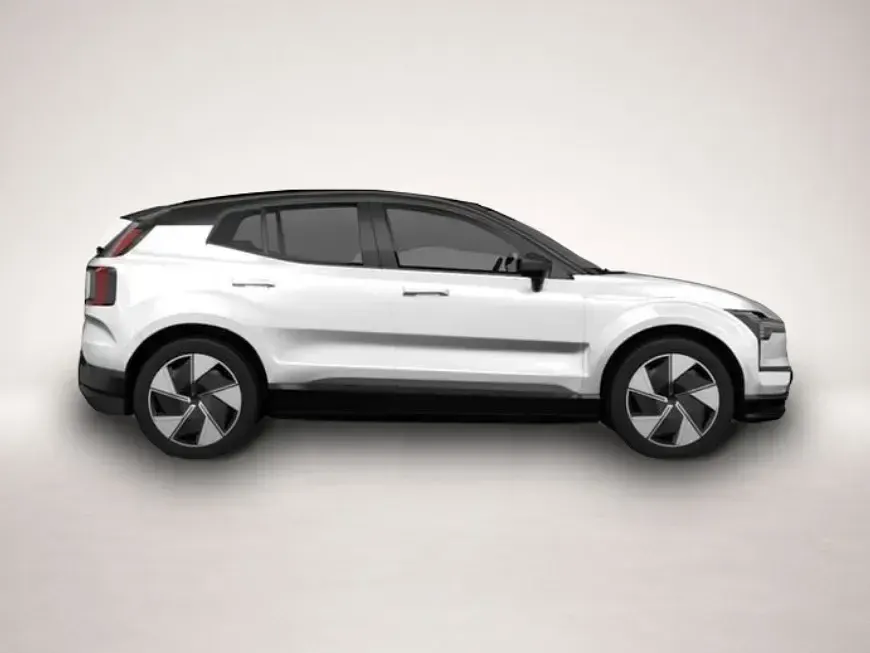 Gebraucht Volvo EX30 Plus 200 kW (272 PS) 2025 Weiß SUV