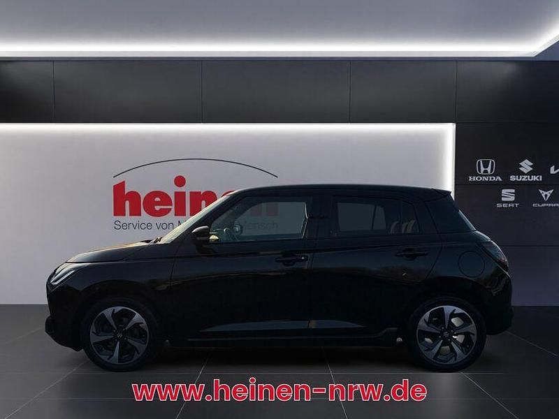 Gebraucht Suzuki Swift Comfort+ 83 PS (61 kW) 2024 Schwarz Kleinwagen