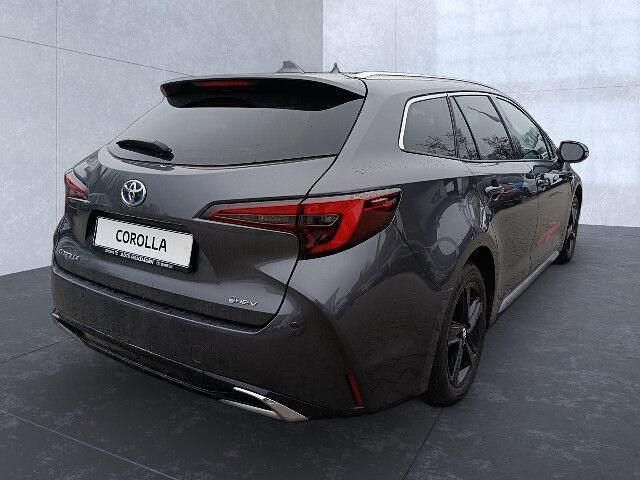 Neu Toyota Corolla 197 PS (144 kW) 2025 Grau Kombi