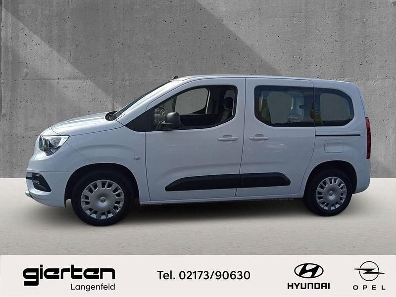 Gebraucht Opel Combo Life Edition 110 PS (80 kW) 2023 Weiß Van / Kleinbus