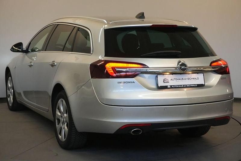 Gebraucht Opel Insignia 170 PS (125 kW) 2015 Silber Kombi