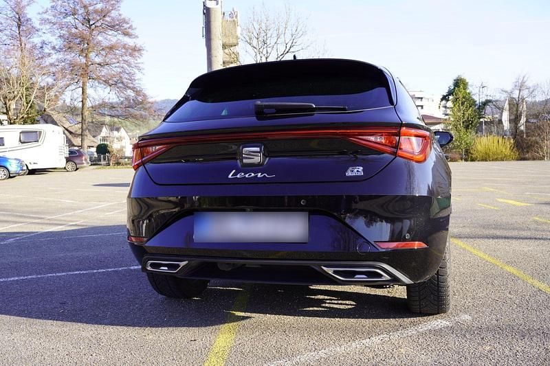 Gebraucht Seat Leon FR 204 PS (150 kW) 2021 Schwarz Limousine