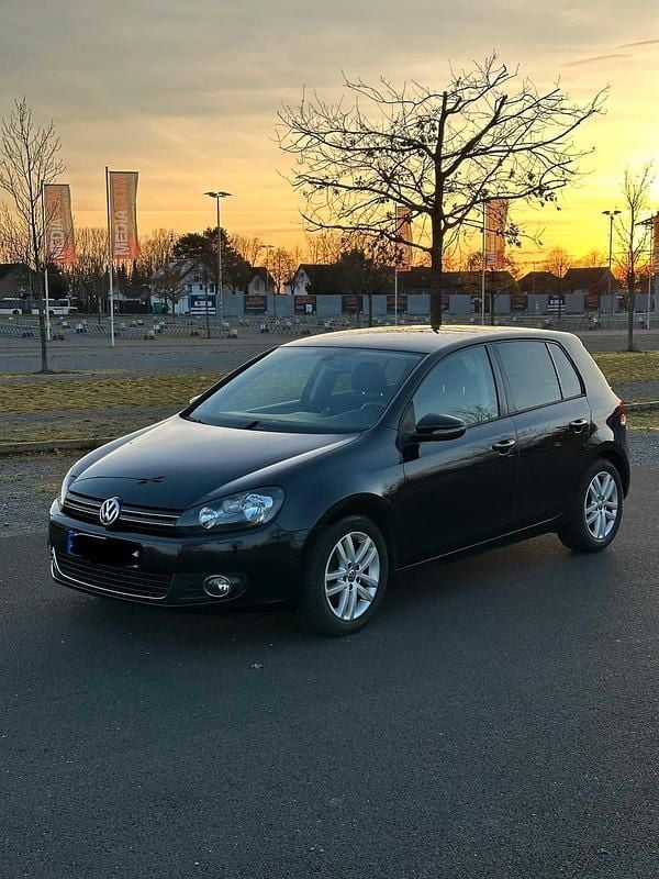 Schwarz Gebraucht 2012 VW Golf Highline Limousine | 5.100 € (Teuer) - Bild 1/4
