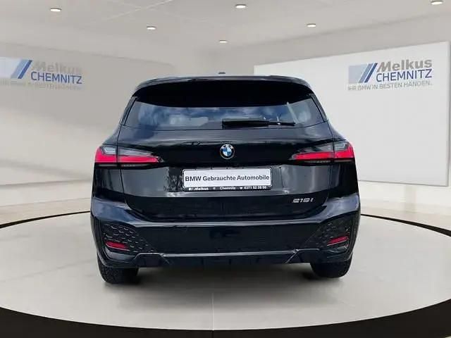 Używany BMW 218 Performance 135 KM (99 kW) 2024 Czarny Minivan