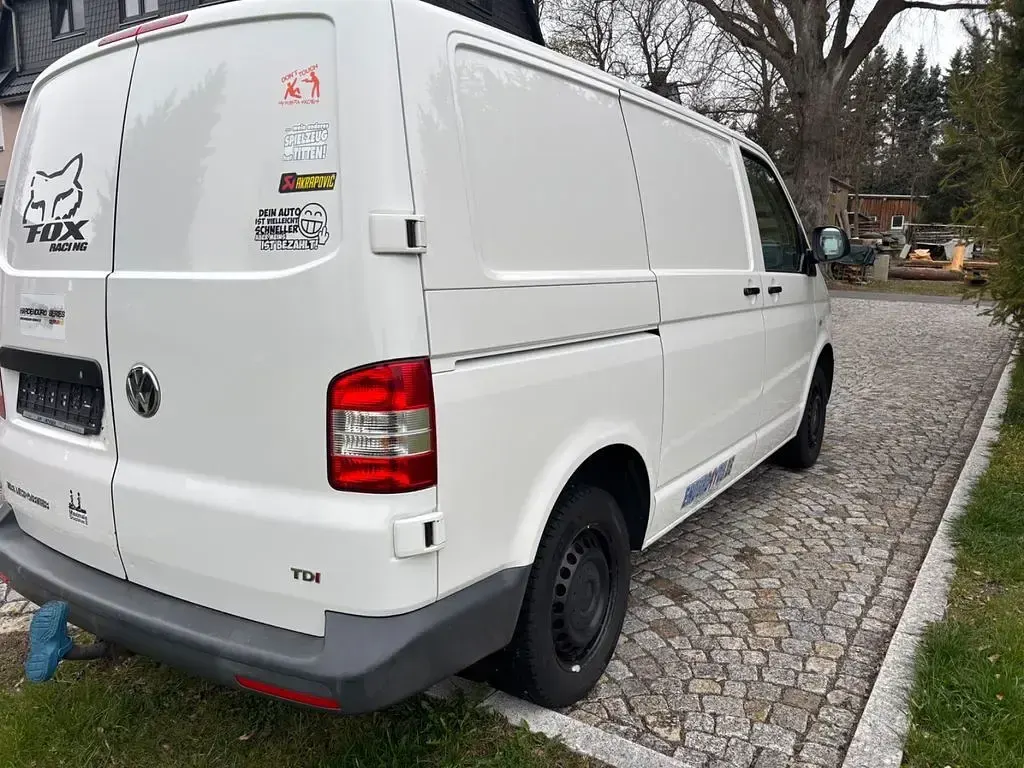 Käytetty VW Transporter 140 HP (102 kW) 2013 Valkoinen Van
