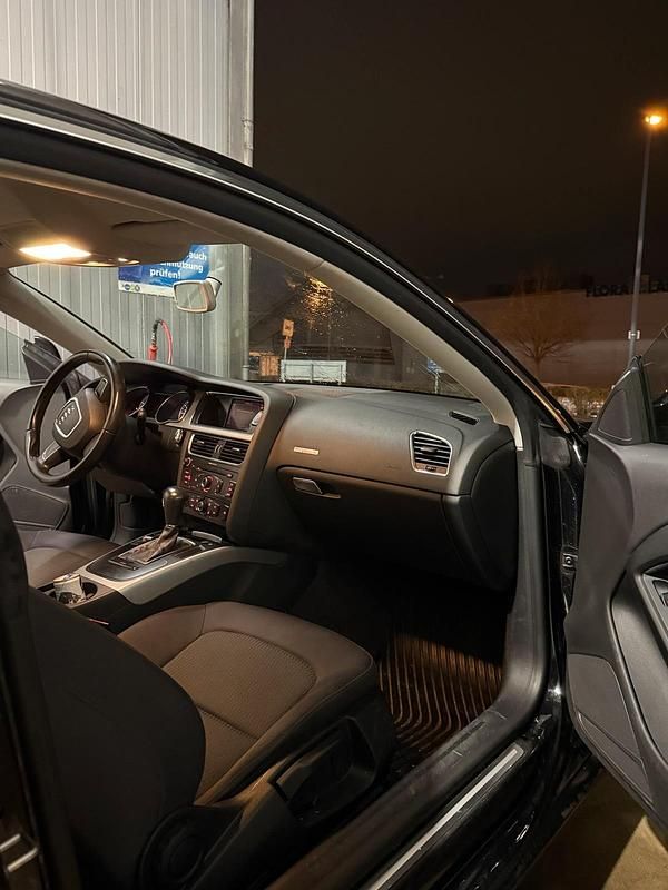 Gebraucht Audi A5 179 PS (131 kW) 2009 Schwarz Coupé