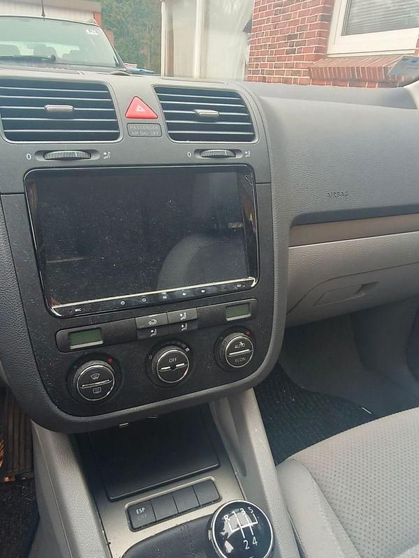 Gebraucht VW Golf IV 75 PS (55 kW) 2004 Silber Kleinwagen