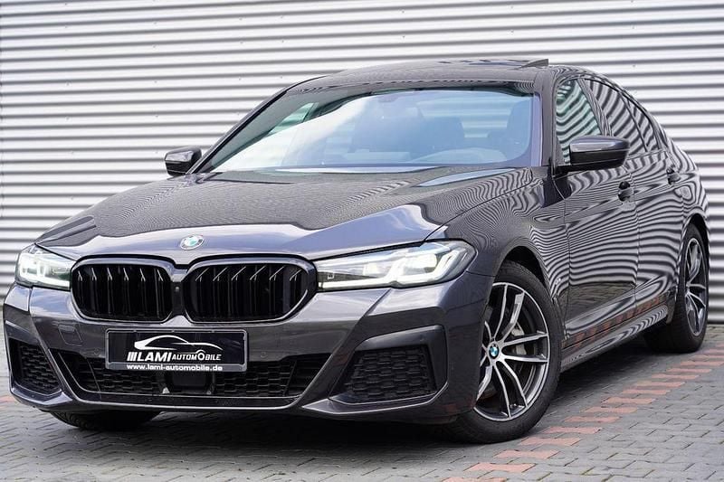 Sophistograu brillanteffekt me Gebraucht 2023 BMW 540 M Sport Limousine | 42.999 € (Superpreis) - Bild 1/2
