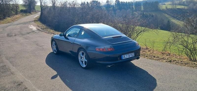 Gebraucht Porsche 996 320 PS (235 kW) 2002 Blau Coupé