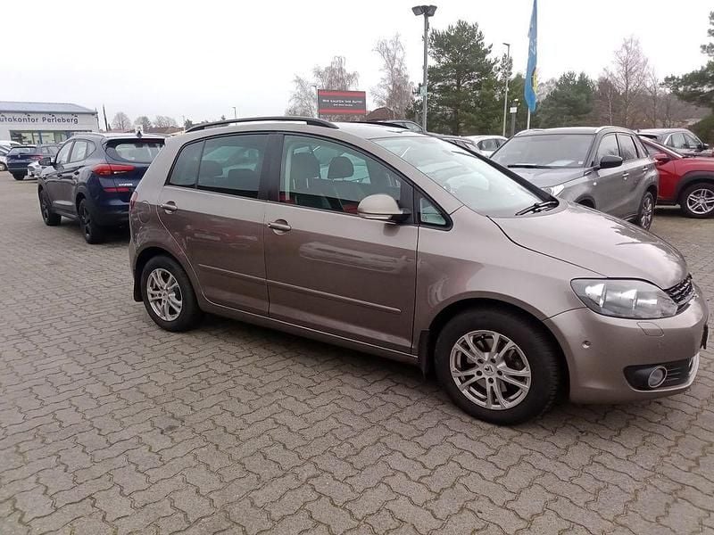 Braun Gebraucht 2013 VW Golf Plus Van / Kleinbus | 9.680 € (Fairer Preis) - Bild 1/4