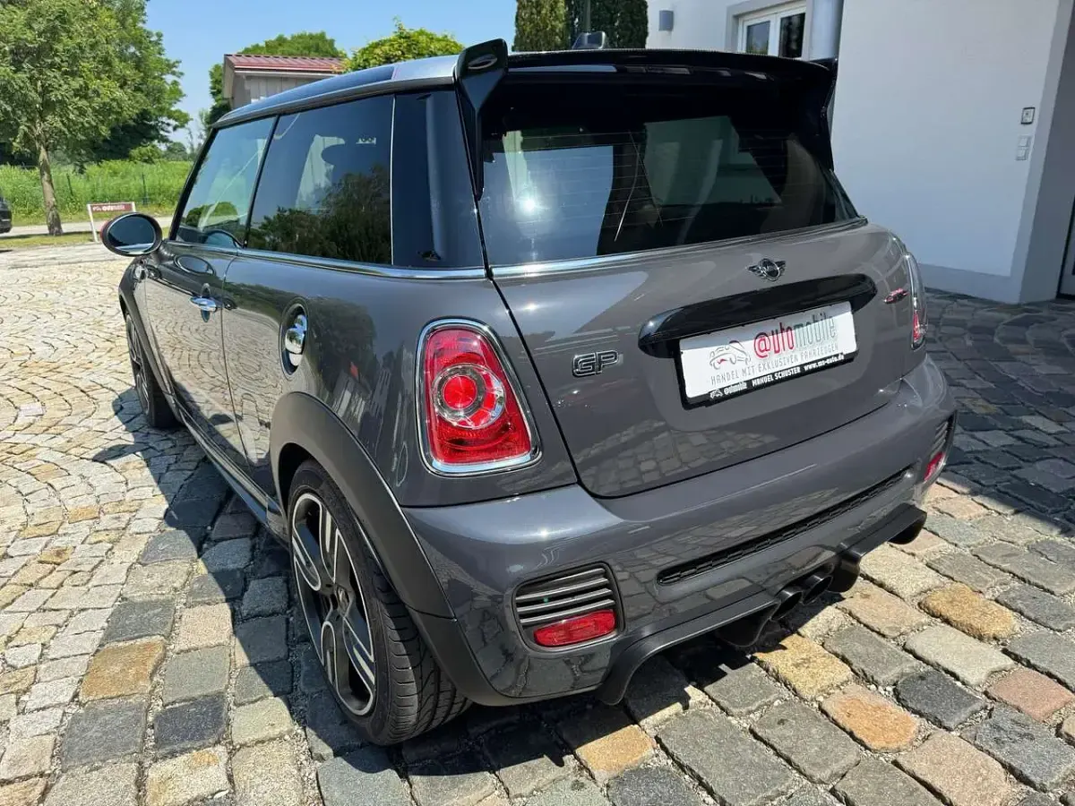 Gebraucht Mini John Cooper Works Coupé 218 PS (160 kW) 2013 Thundergrey (b58) Coupé