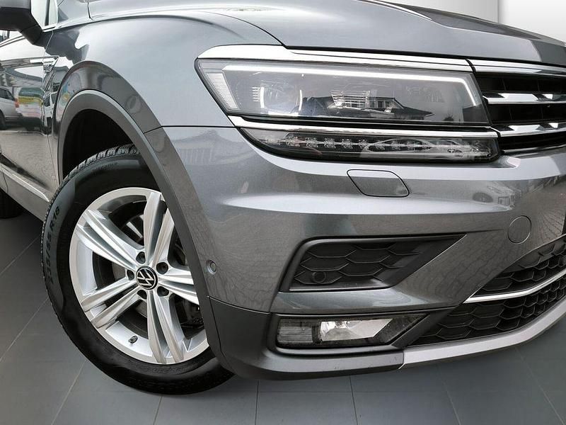 Gebraucht VW Tiguan Allspace Highline 200 PS (147 kW) 2021 Grau SUV