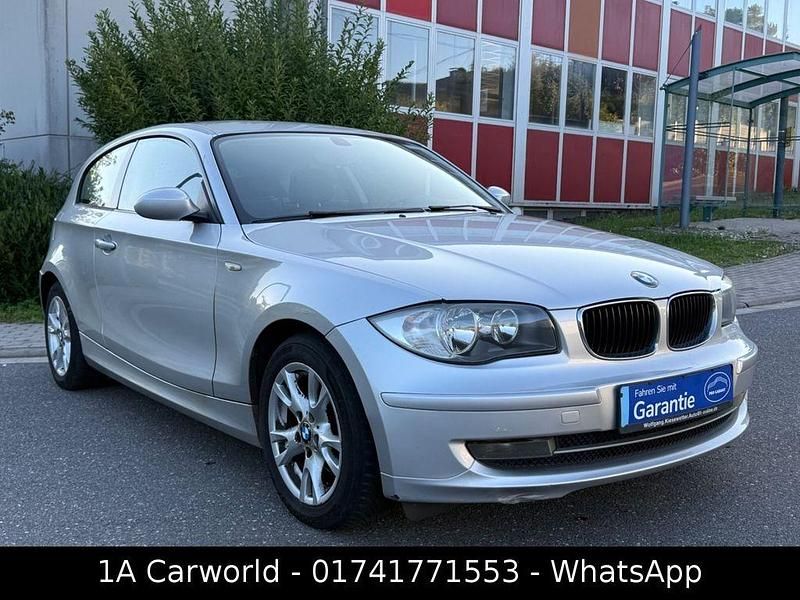 Silber Gebraucht 2008 BMW 120 Kleinwagen | 3.750 € (Guter Preis) - Bild 1/4