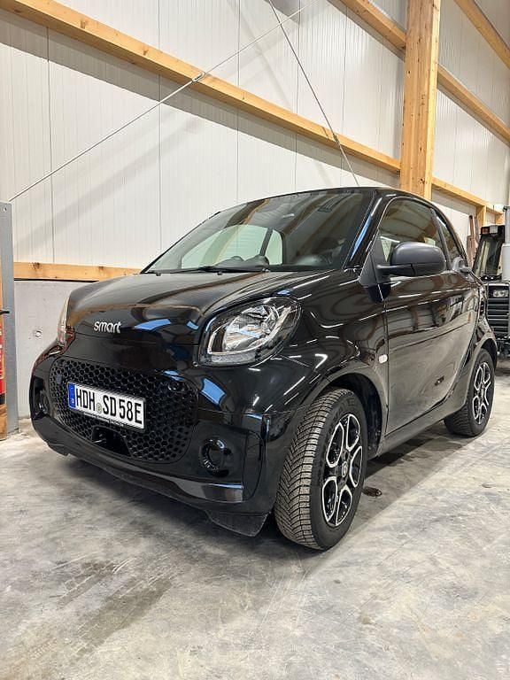 Gebraucht Smart ForTwo Electric Drive 60 kW (82 PS) 2021 Schwarz Coupé