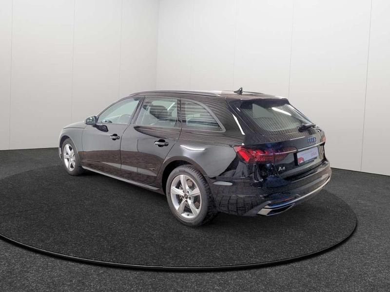 Gebraucht Audi A4 Advanced 204 PS (150 kW) 2024 Schwarz Kombi