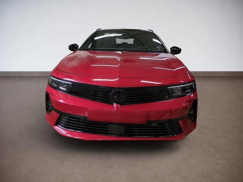 Gebraucht Opel Astra Ultimate 131 PS (96 kW) 2024 Kardio rot Kombi