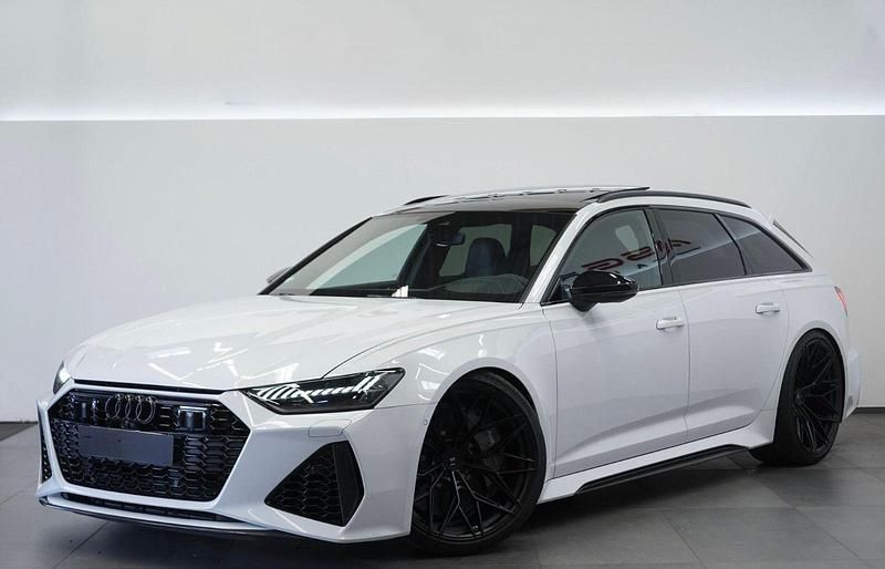 Weiß Gebraucht 2020 Audi RS6 Ambiente Kombi | 87.990 € (Etwas zu teuer) - Bild 1/4