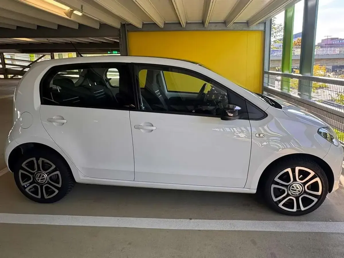 Gebraucht VW up! Move 60 PS (44 kW) 2014 Weiß Kleinwagen