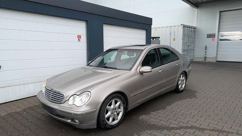 Beige Gebraucht 2003 Mercedes C270 Elegance Limousine | 1.400 € (Guter Preis) - Bild 1/4