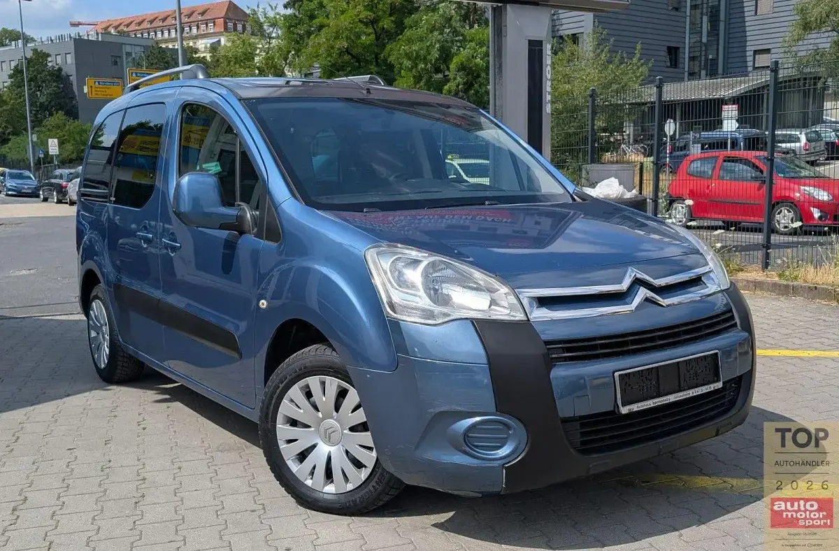 Gebraucht Citroën Berlingo 92 PS (67 kW) 2010 Blau Van / Kleinbus