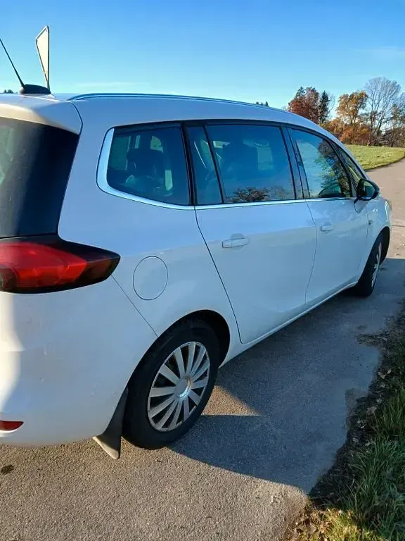 Gebraucht Opel Zafira Tourer 140 PS (102 kW) 2018 Weiß Van / Kleinbus