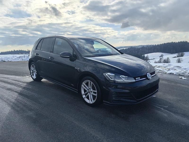 Gebraucht VW Golf VII GTD 184 PS (135 kW) 2018 Schwarz Kleinwagen