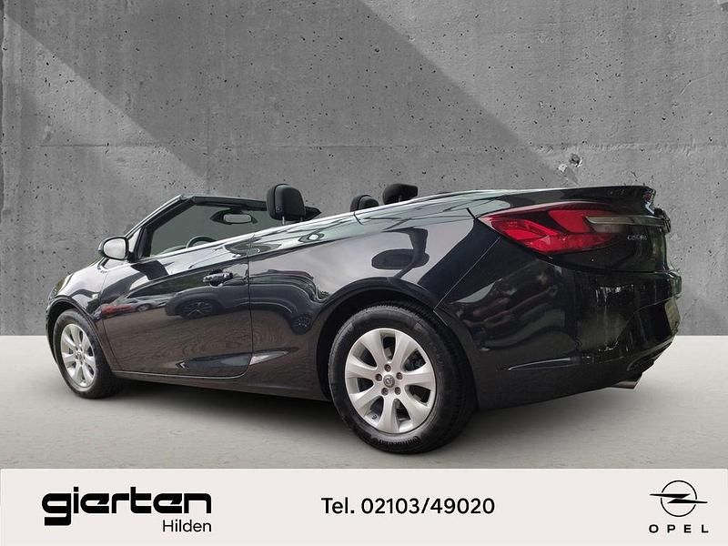 Gebraucht Opel Cascada Edition 120 PS (88 kW) 2016 Schwarz Cabrio