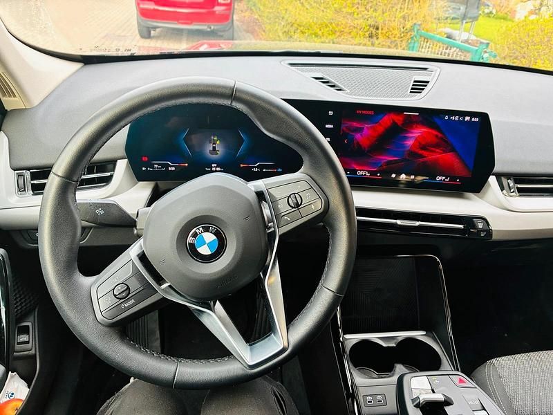 Gebraucht BMW X1 136 PS (100 kW) 2025 Schwarz SUV