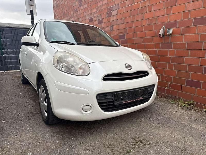 Silber Gebraucht 2013 Nissan Micra Visia Kleinwagen | 4.400 € (Superpreis) - Bild 1/4