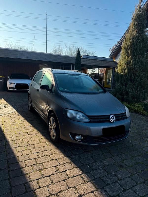 Grau Gebraucht 2012 VW Golf VII Match Kleinwagen | 5.800 € (Superpreis) - Bild 1/4