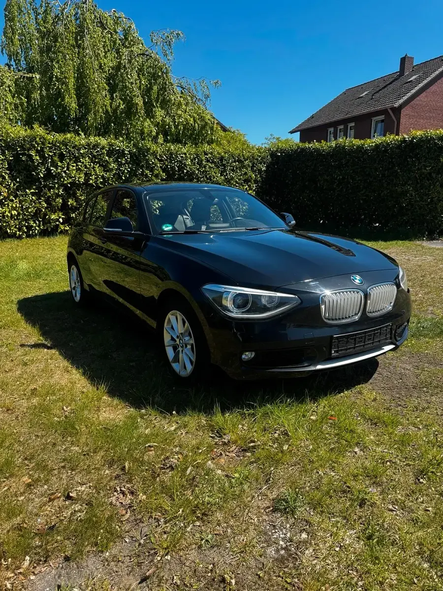 Gebraucht BMW 118 143 PS (105 kW) 2014 Schwarz Kleinwagen