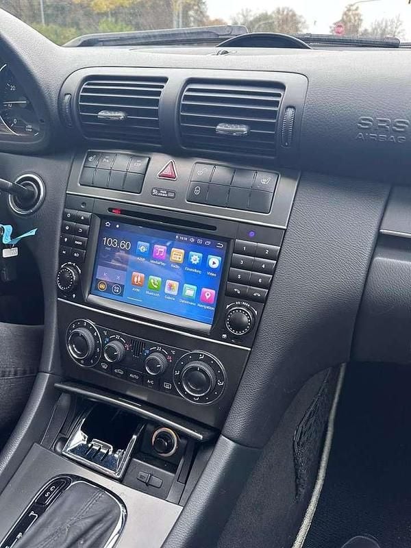 Gebraucht Mercedes C200 163 PS (119 kW) 2006 Blau Coupé