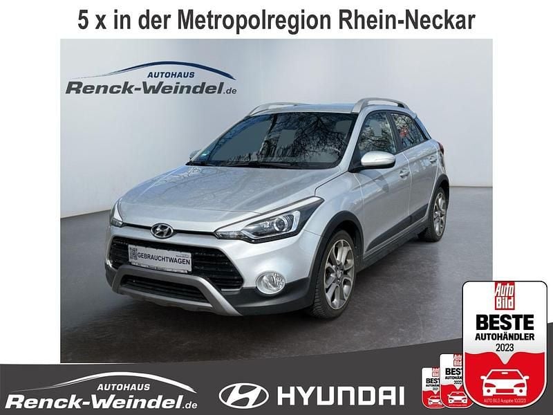 Gebraucht Hyundai i20 Active 101 PS (74 kW) 2018 Silber Kleinwagen