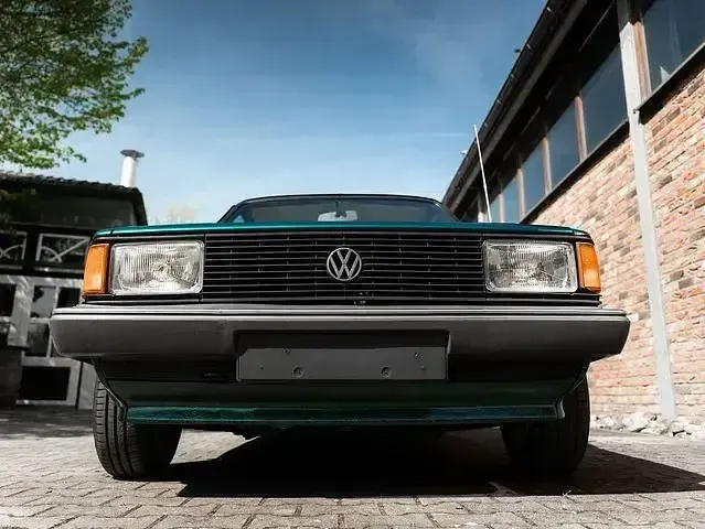 Gebraucht VW Jetta 69 PS (50 kW) 1986 Grün Limousine