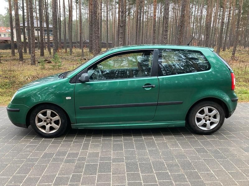 Gebraucht VW Polo 63 PS (46 kW) 2002 Grün Kleinwagen